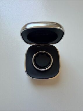 Cudis 002 Clasic Ai Powered Smart Ring that tracks your sleep and health